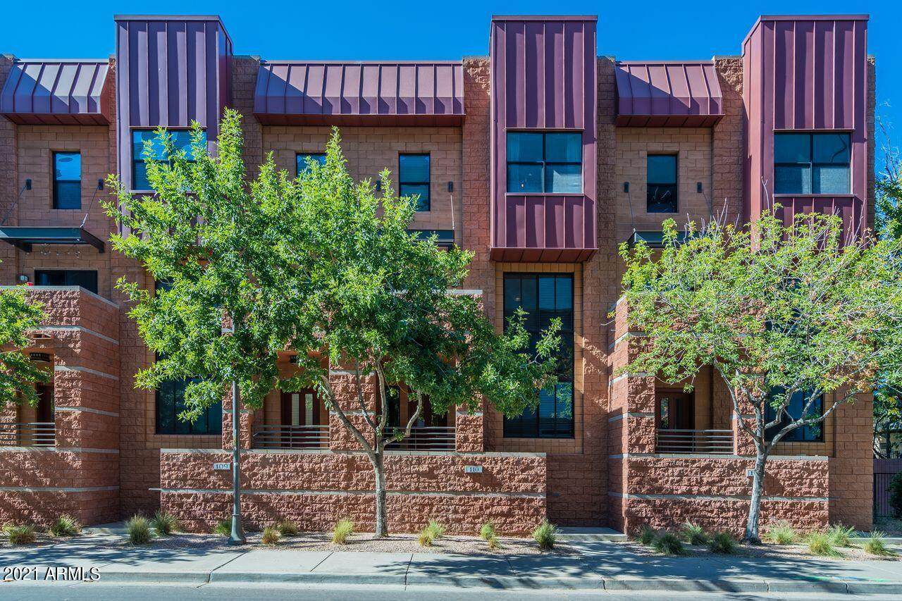 330 Farmer Avenue - Photo 1