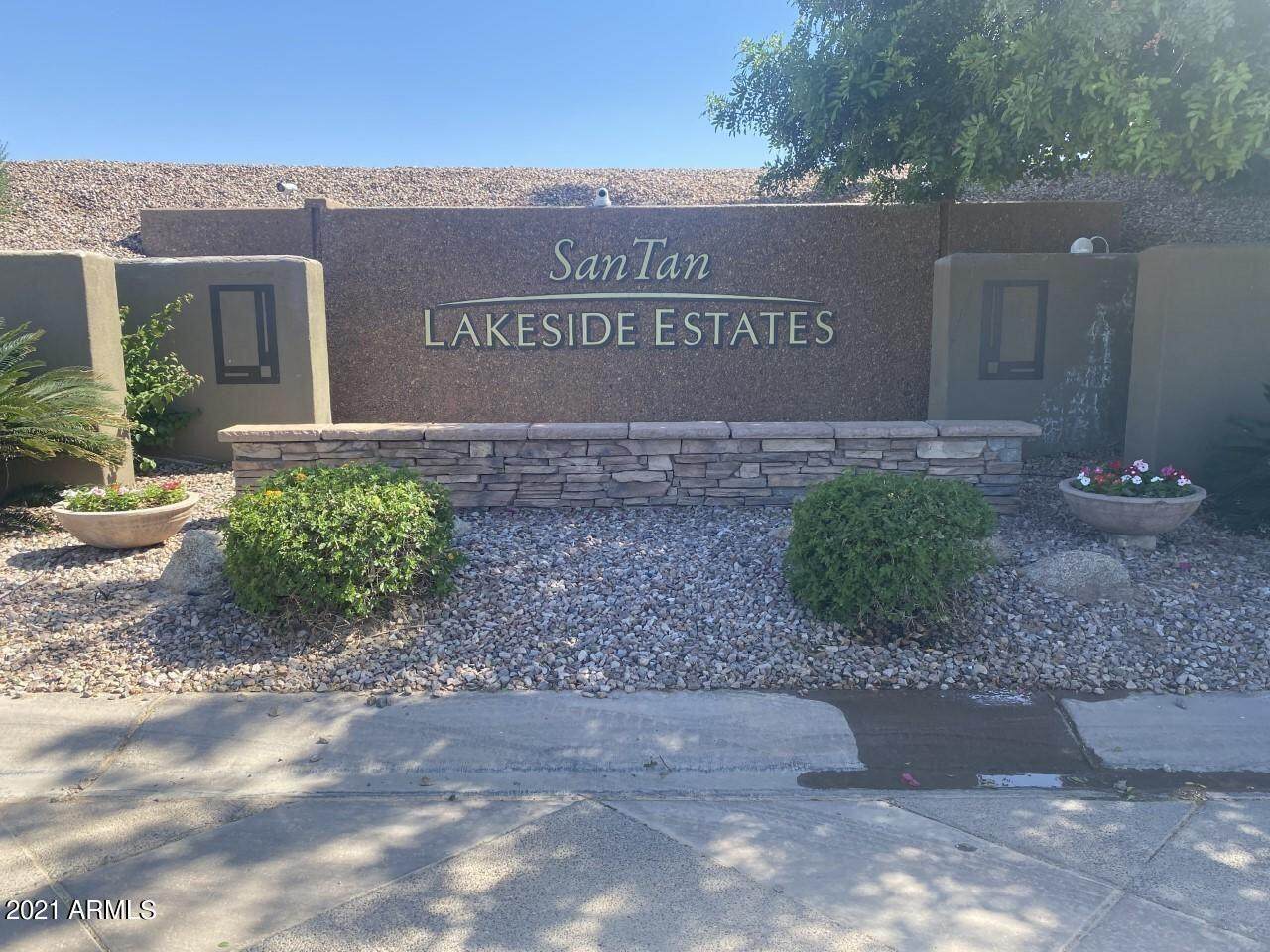 7460 Loback Court - Photo 1
