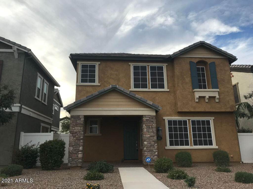 2750 Sabrina - Photo 1