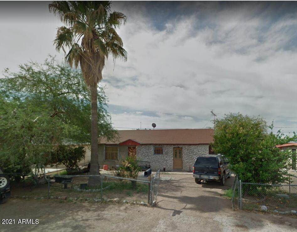 403 12TH Street - Photo 1