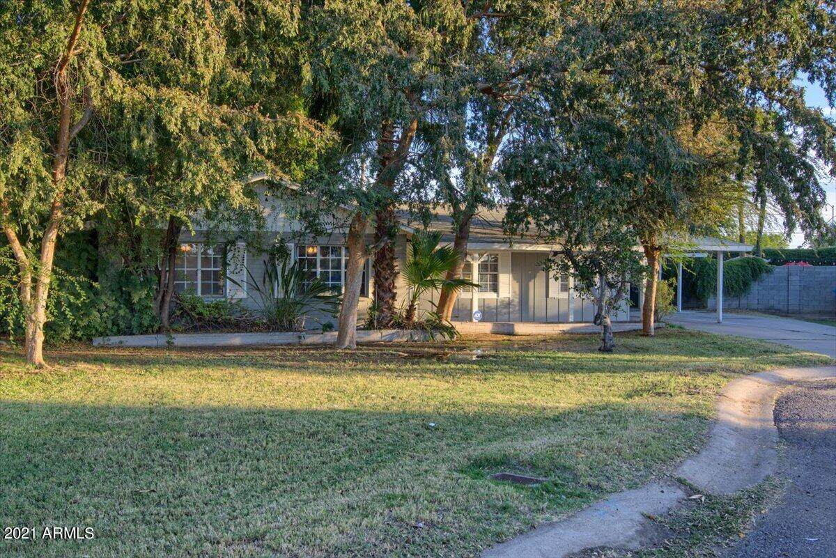 1509 Mclellan Boulevard - Photo 1