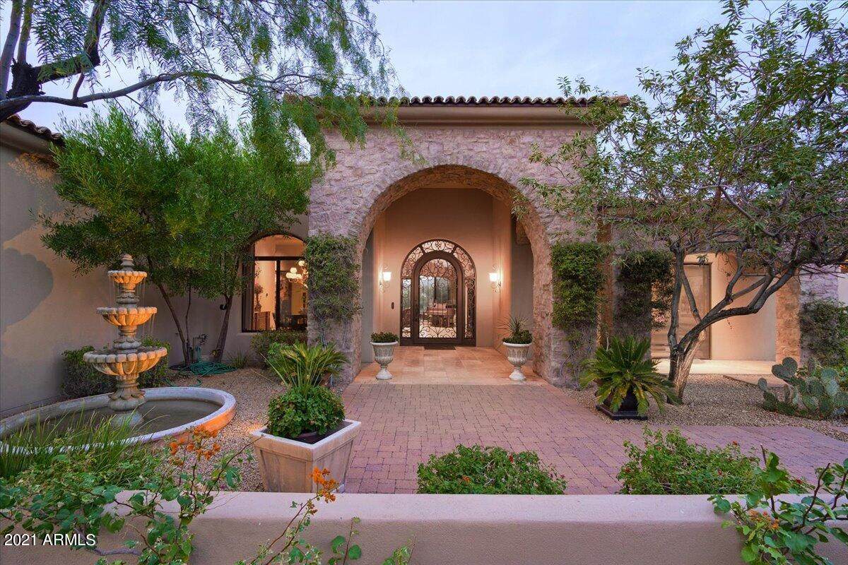 36221 Tom Darlington Drive - Photo 1