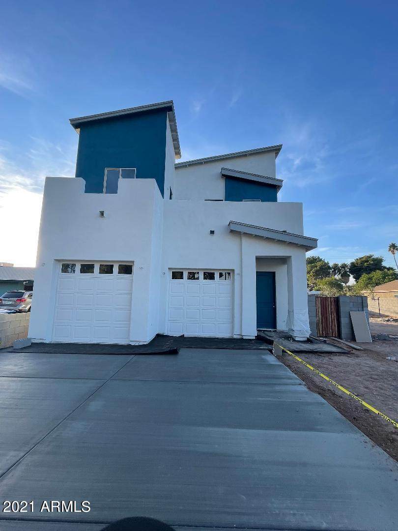 2628 31ST Street - Photo 1