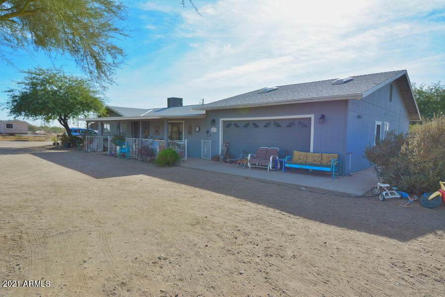 15637 Jomax Road - Photo 1
