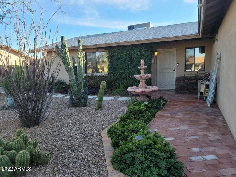 801 Michelle Drive - Photo 1