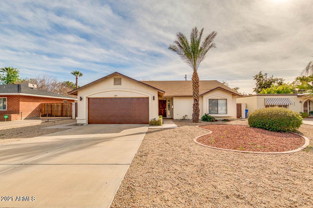 815 Mclellan Boulevard - Photo 1