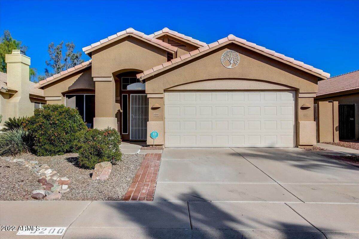 5200 Glenview Place - Photo 1