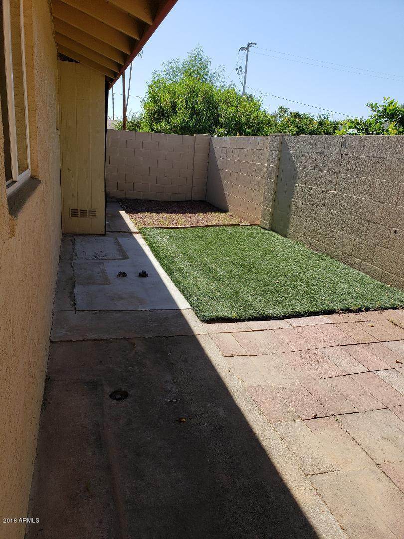 1701 Ocotillo Road - Photo 1