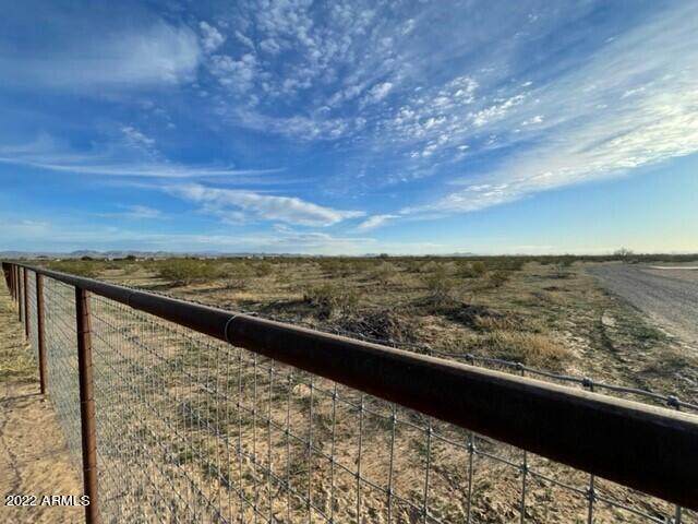 xxx 227Th Avenue - Photo 1