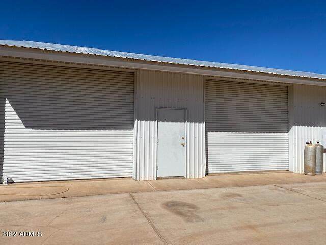 121 Huachuca Boulevard - Photo 1