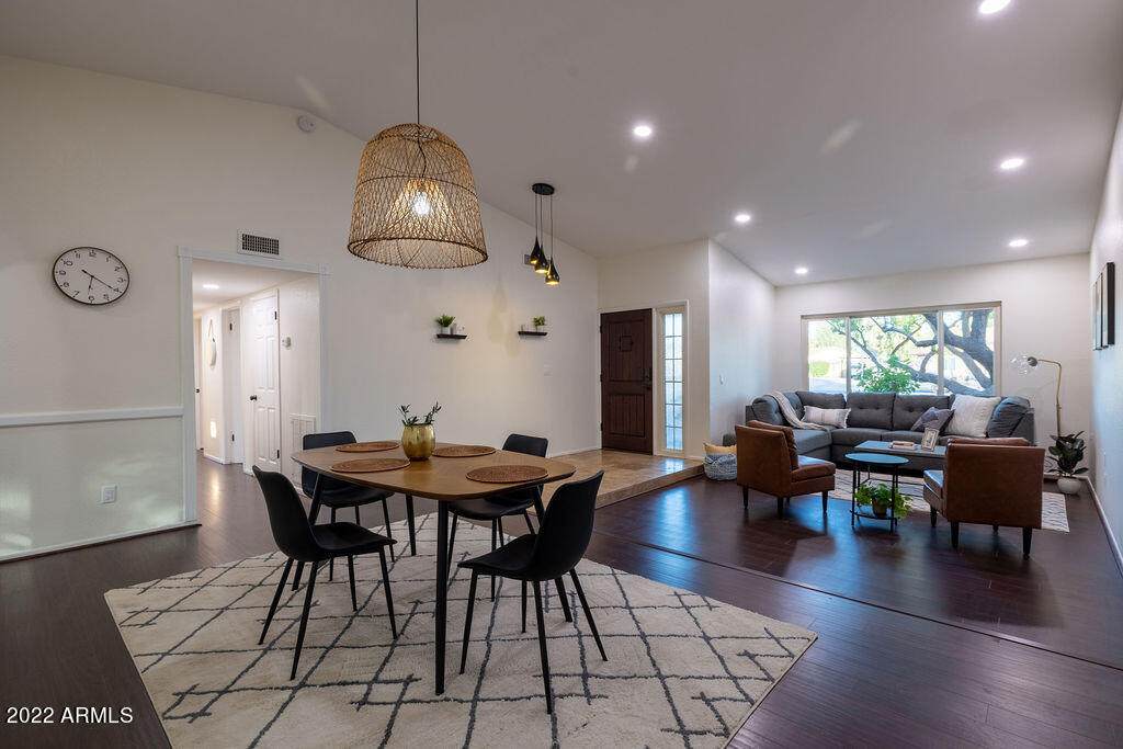 5912 Wethersfield Road - Photo 1