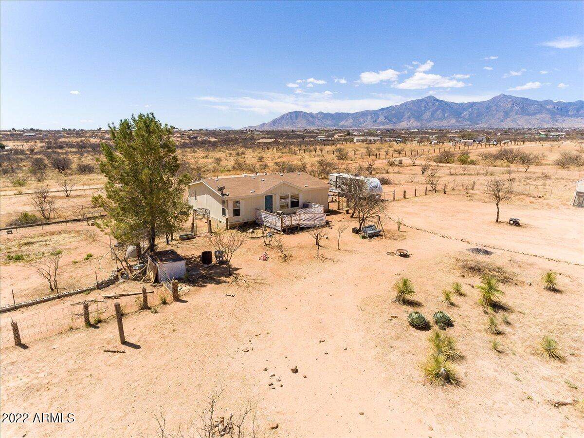 5367 Amanda Lane - Photo 1