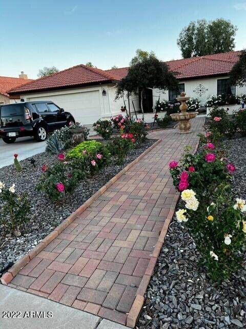 21406 Creosote Lane - Photo 1