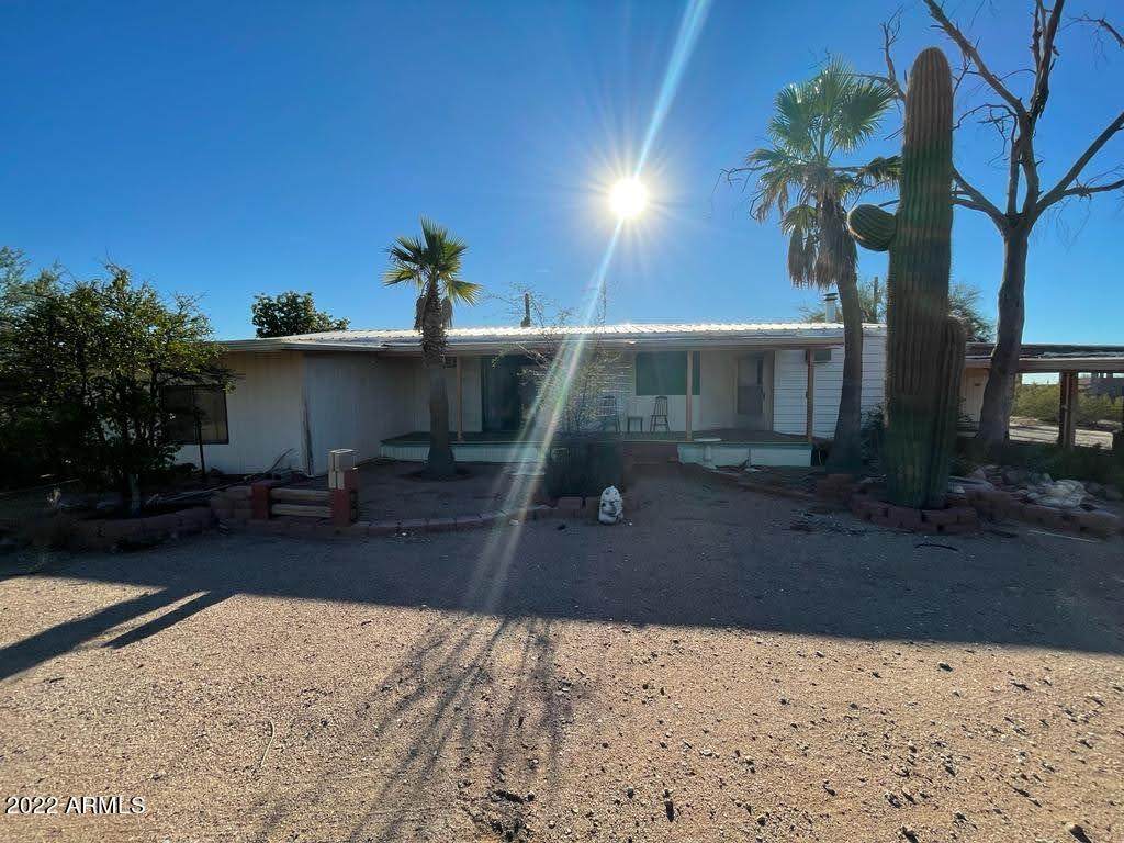 3032 15TH Avenue - Photo 1