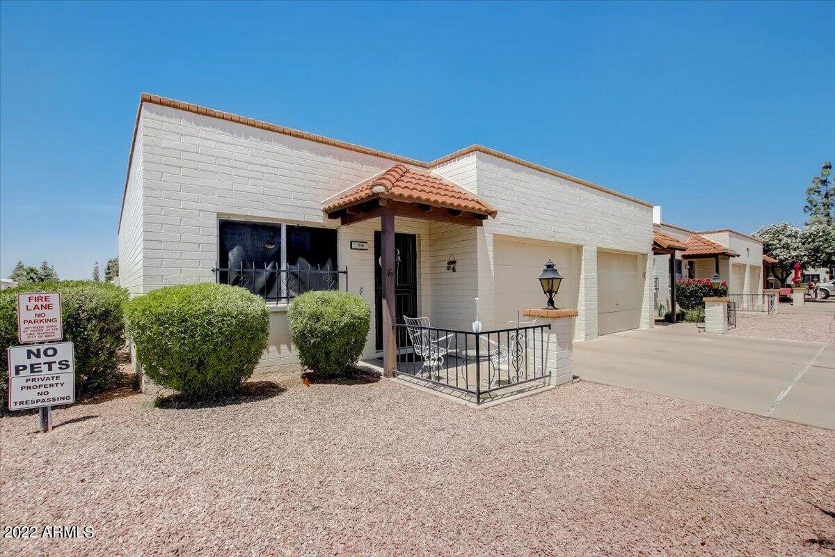 440 Parkcrest Street - Photo 1