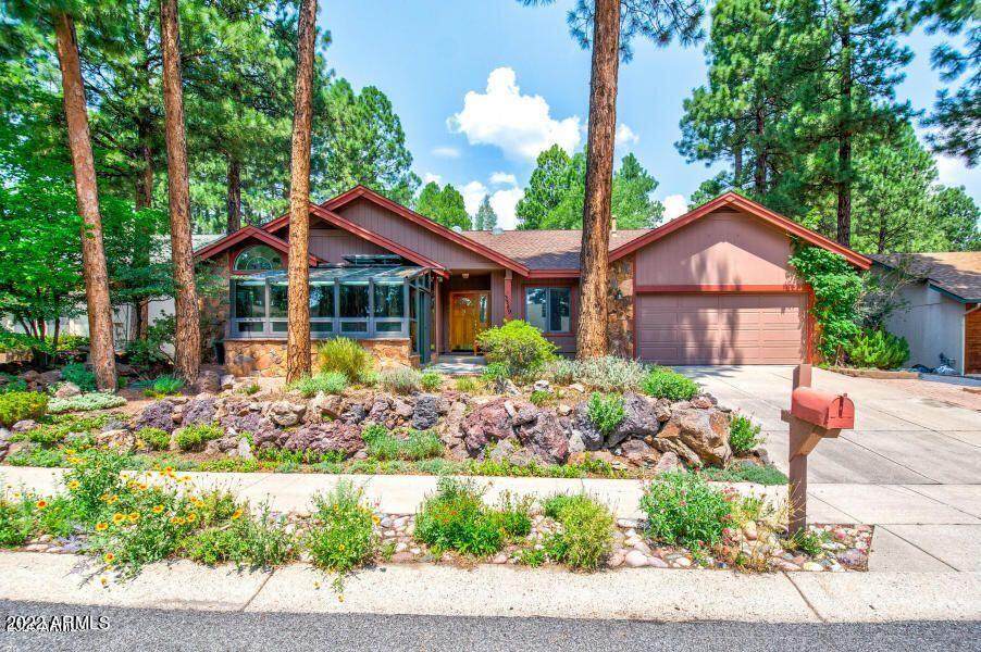 3389 Carol Drive - Photo 1