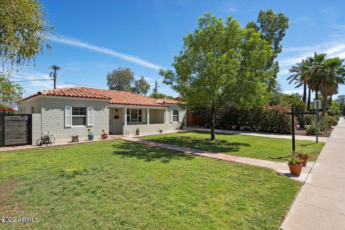 306 Mariposa Street - Photo 1