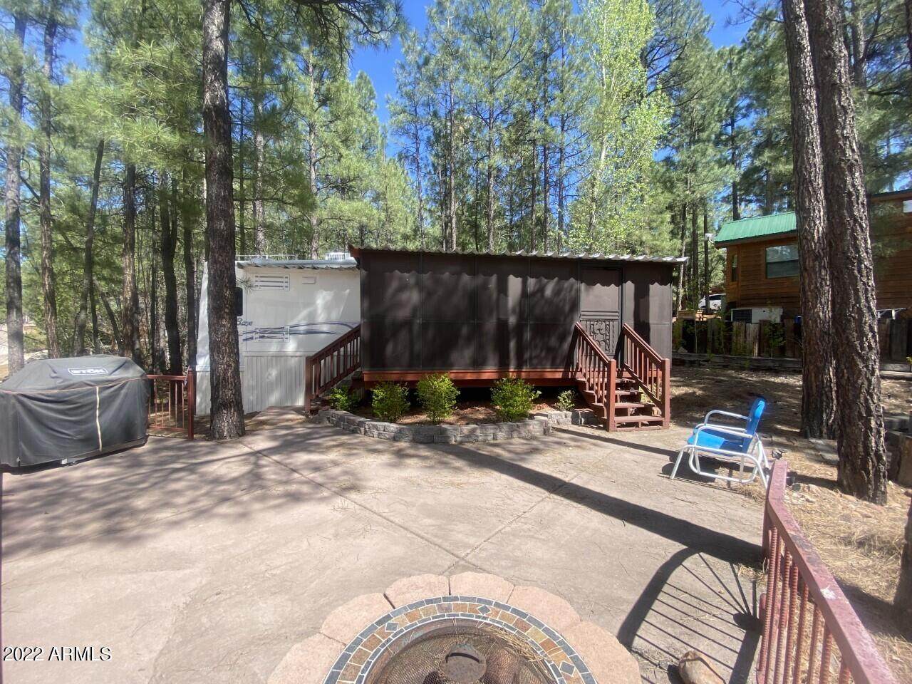 2181 Horse Shoe Loop - Photo 1
