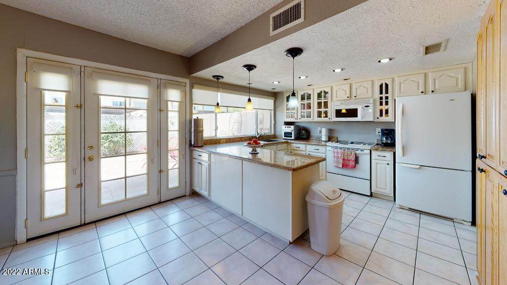 8206 Chaparral Road - Photo 1