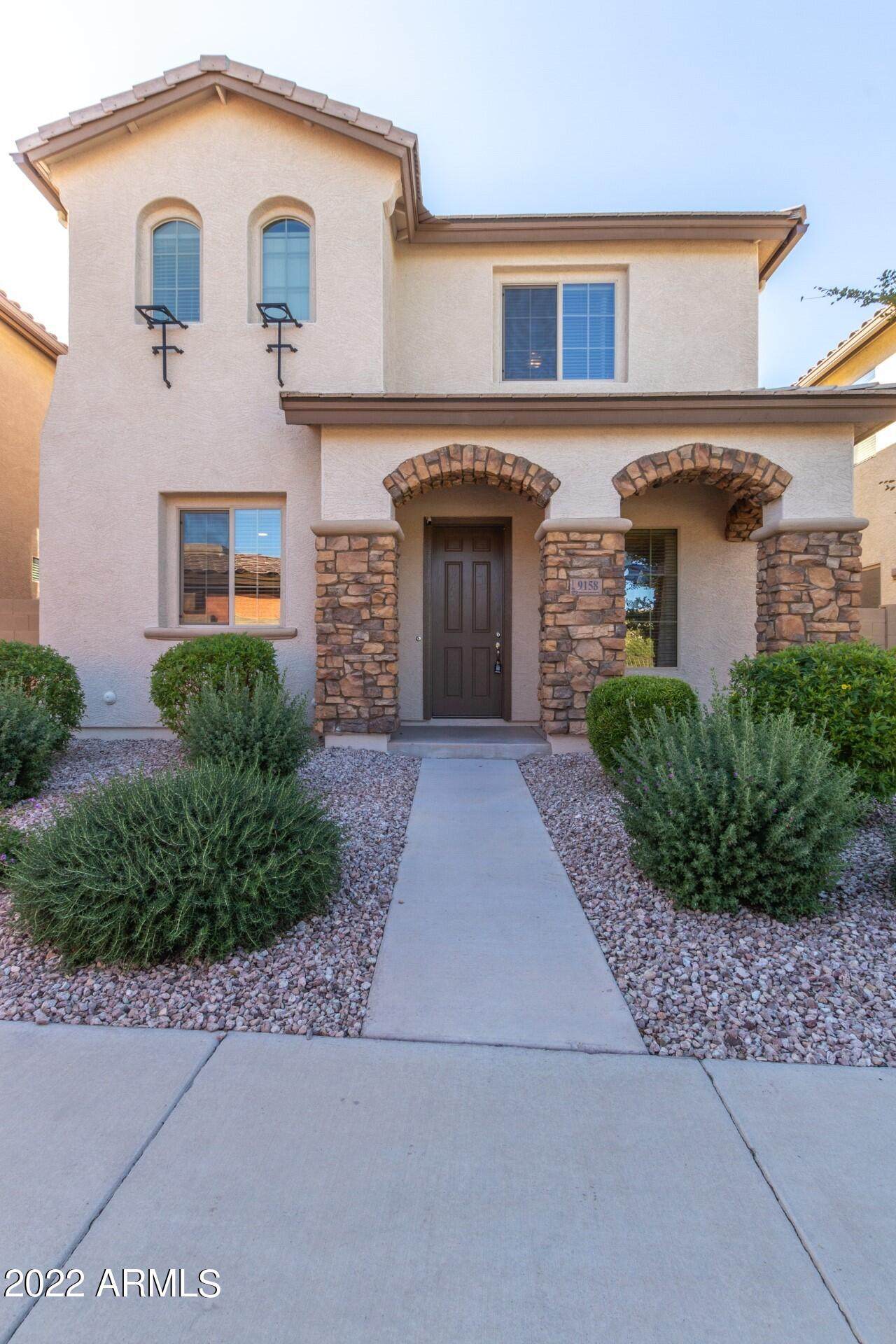 9158 Coolbrook Avenue - Photo 1
