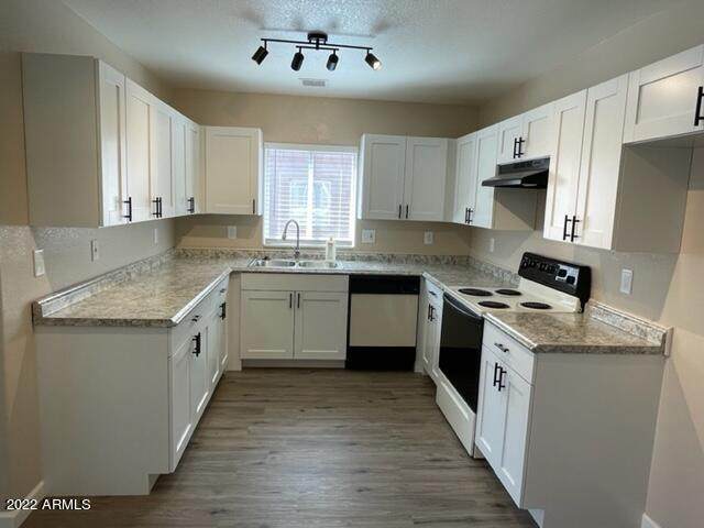10854 Carousel Drive - Photo 1