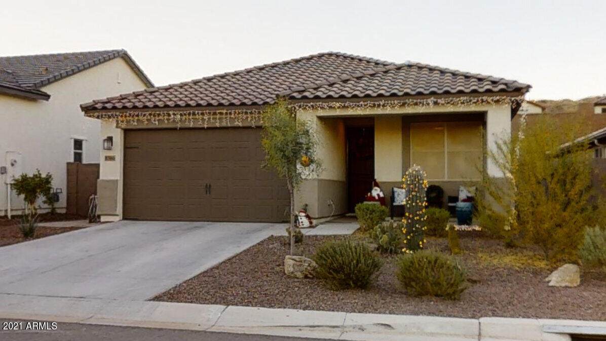8386 164TH Drive - Photo 1