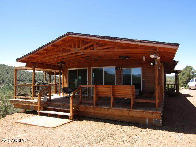 1442 Munsee Drive - Photo 1