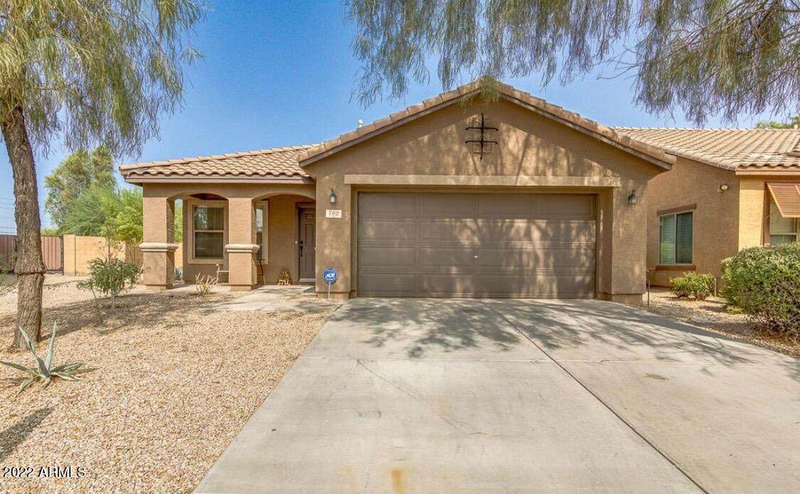 702 Desert Moon Trail - Photo 1