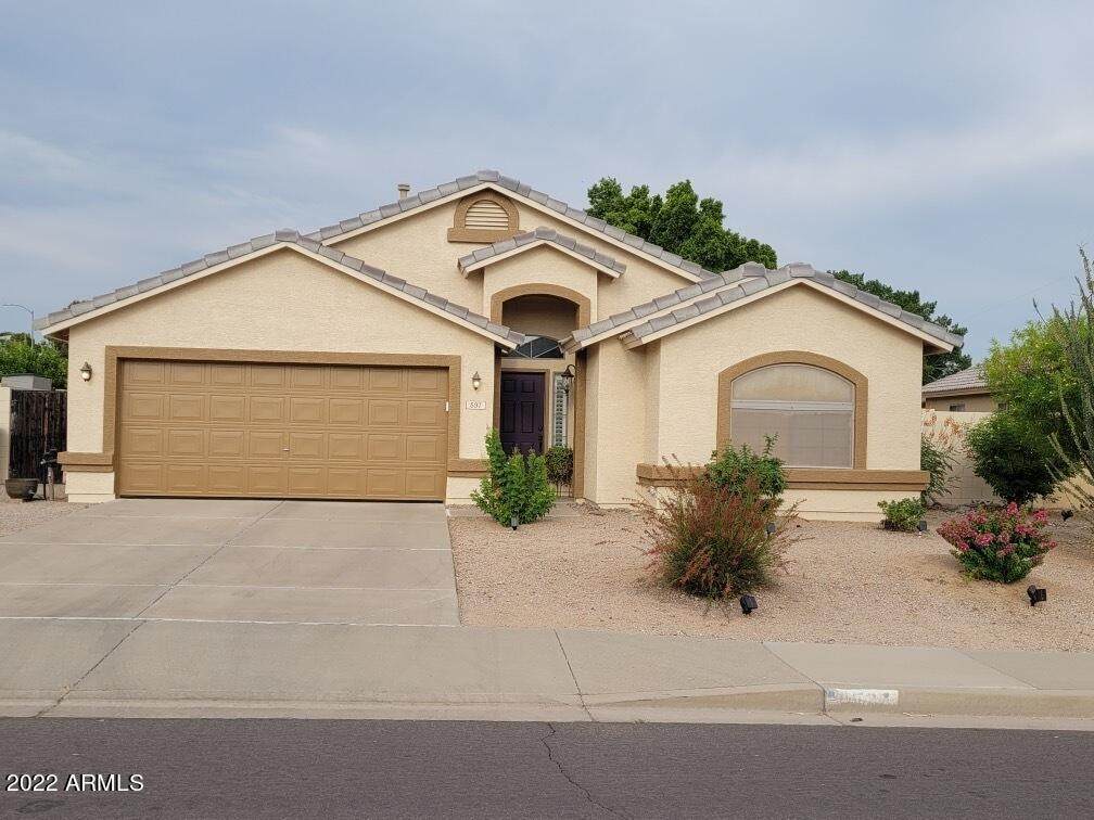 537 Overland Street - Photo 1