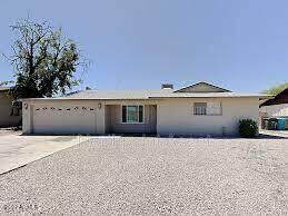 4613 Lupine Avenue - Photo 1