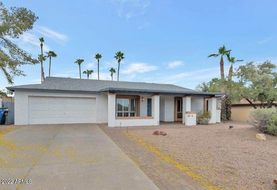 2344 Desert Cove Avenue - Photo 1
