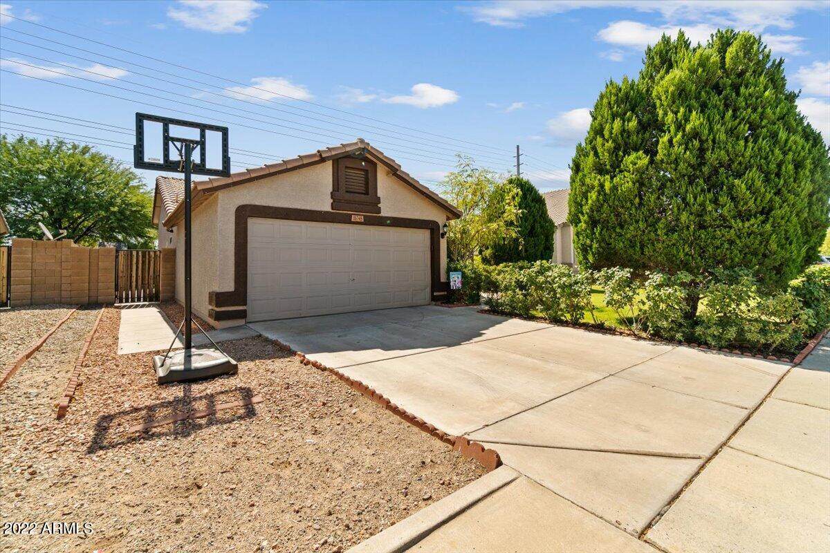 15745 Gil Balcome Street - Photo 1
