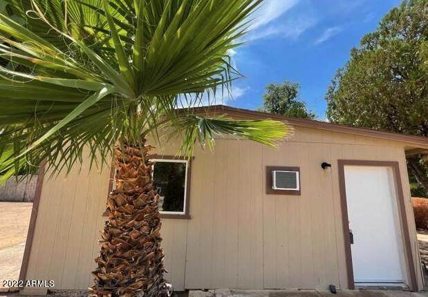 2731 Belmont Avenue - Photo 1
