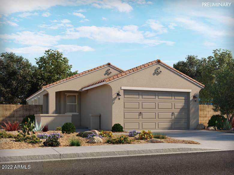 40015 Carey Drive - Photo 1