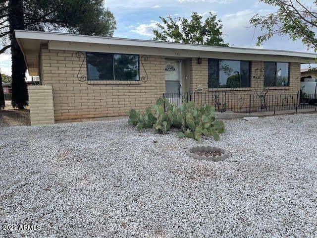 540 1ST Street - Photo 1