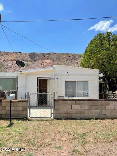 33 1/2 Old Douglas Road - Photo 1