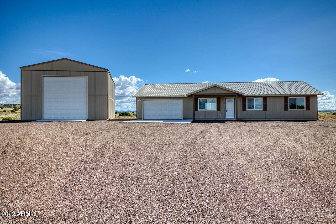 1251 Meadow Way - Photo 1