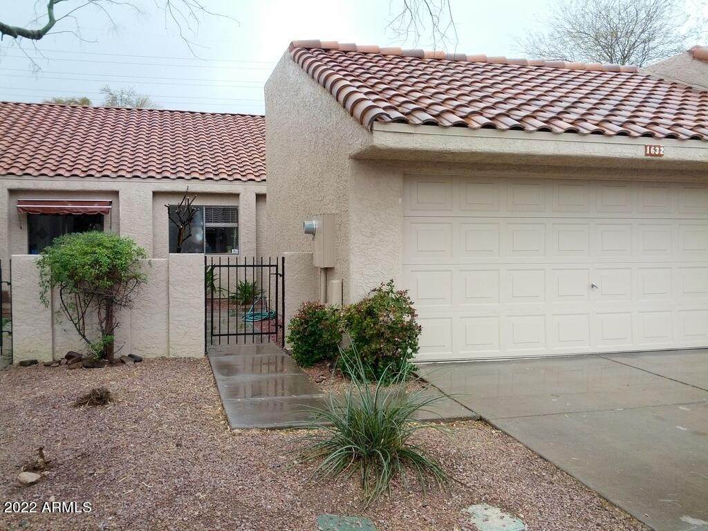 1632 El Camino Drive - Photo 1