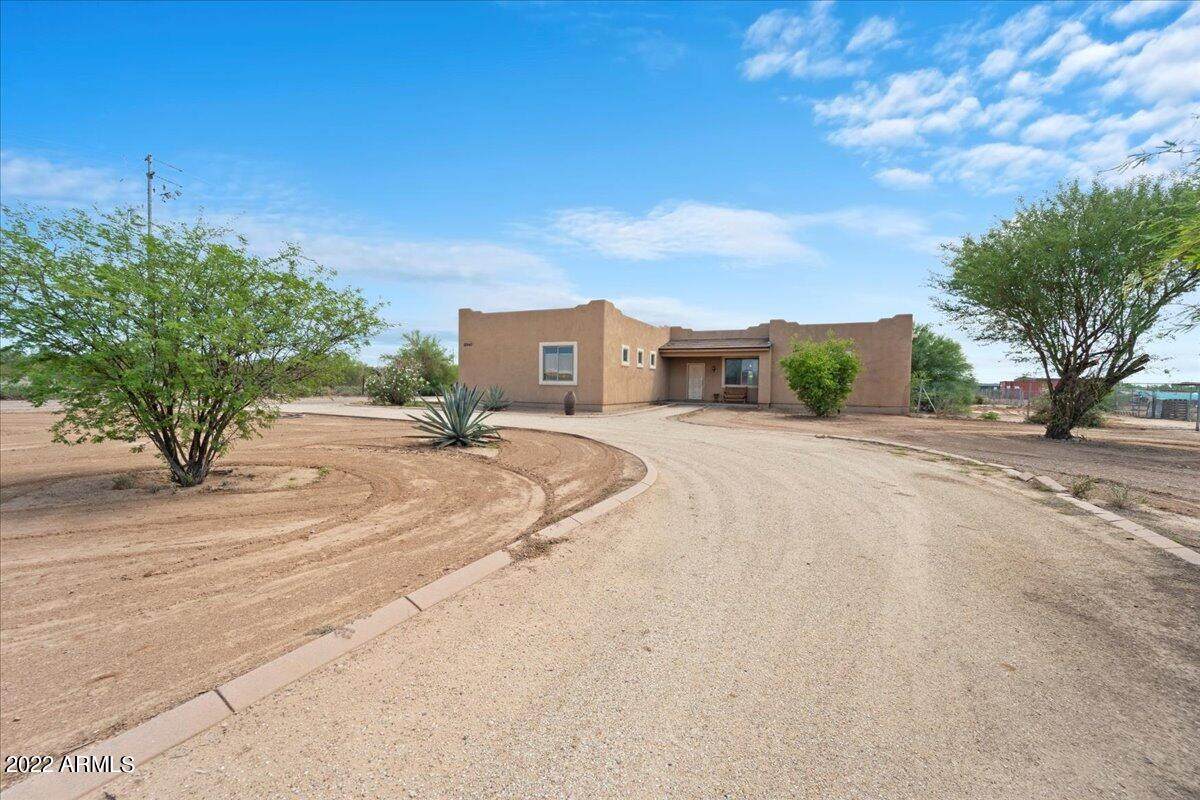 22647 Dusty Wren Road - Photo 1