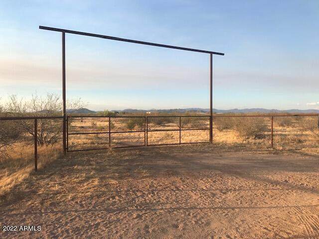 068 Abbott Road - Photo 1