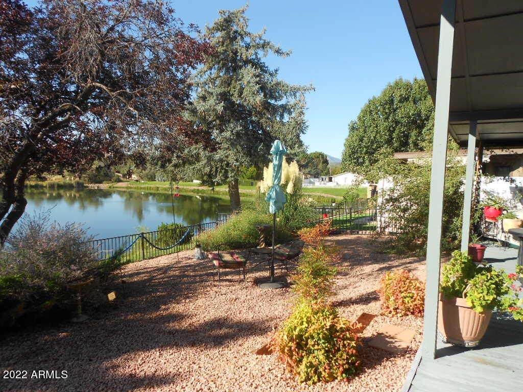 1001 Driftwood Drive - Photo 1