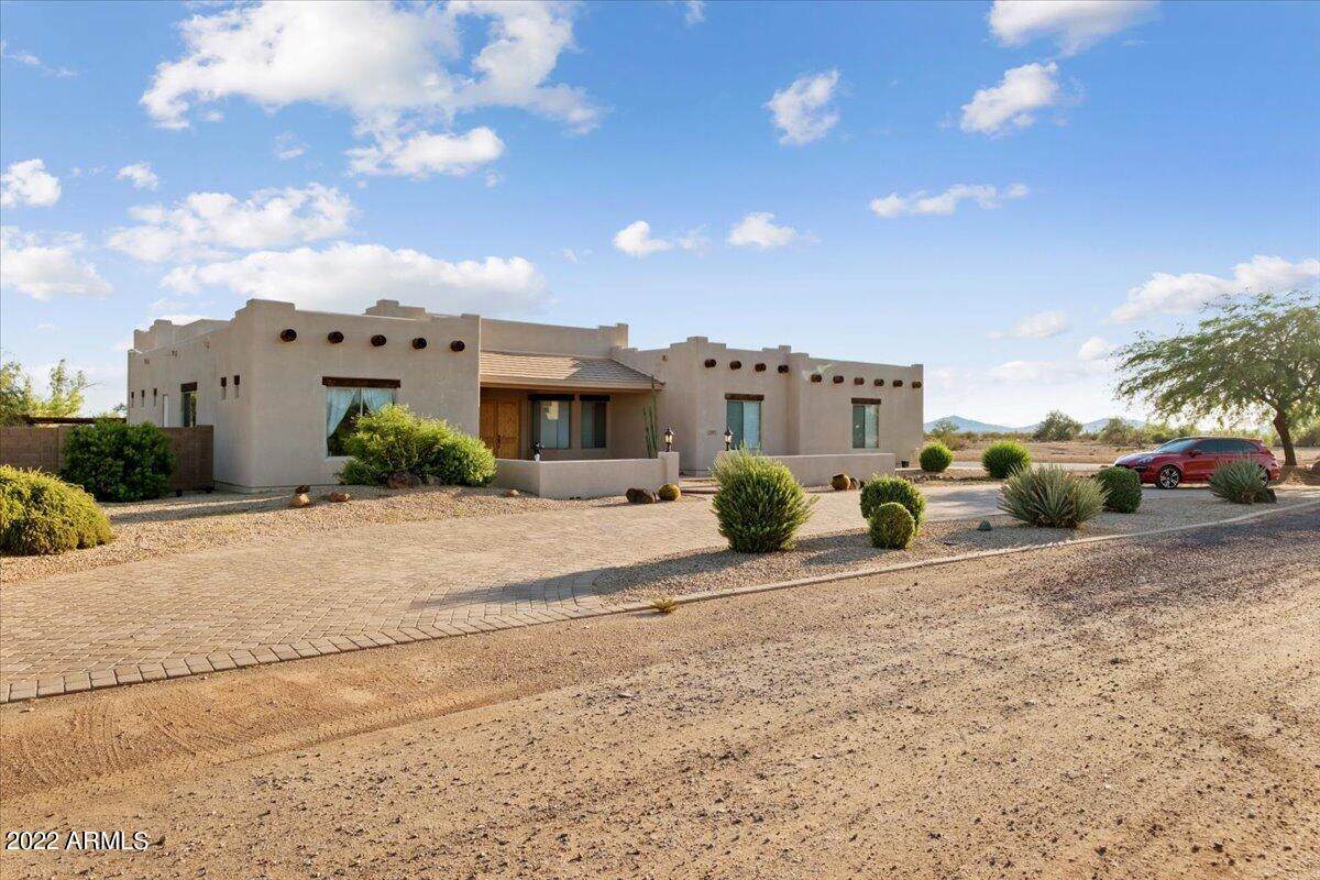 2007 Carriage Drive - Photo 1
