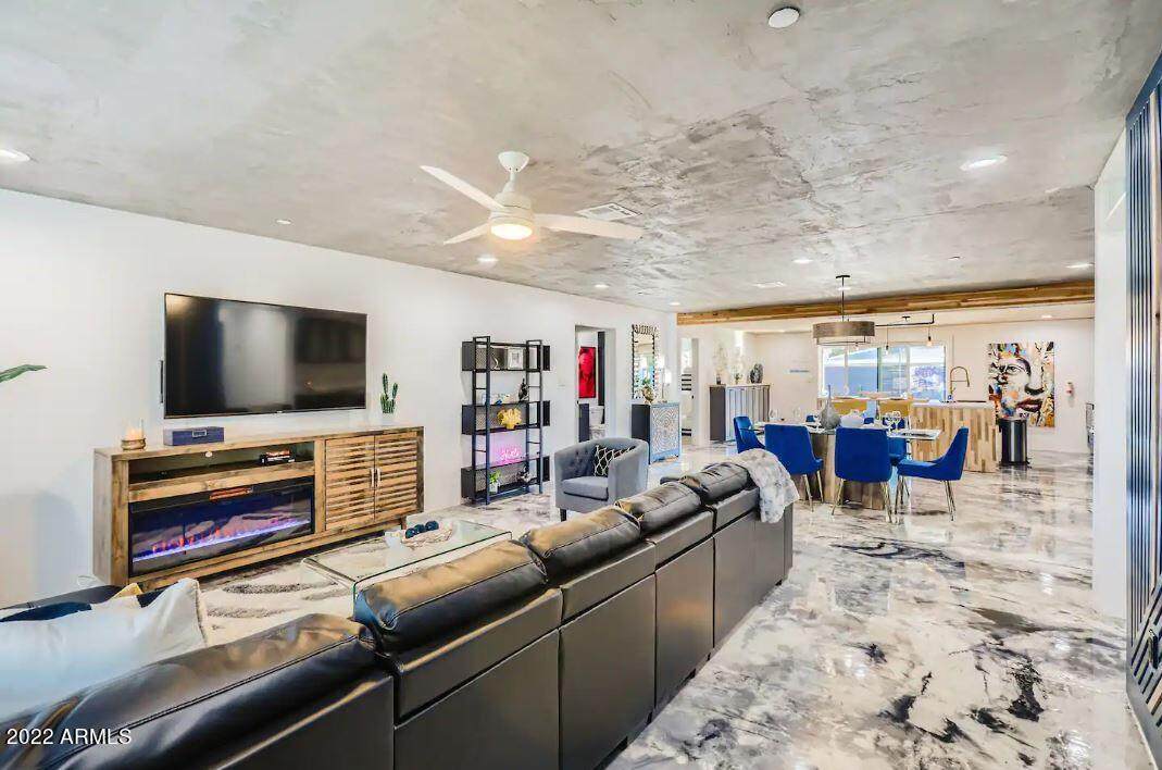8335 Palm Lane - Photo 1