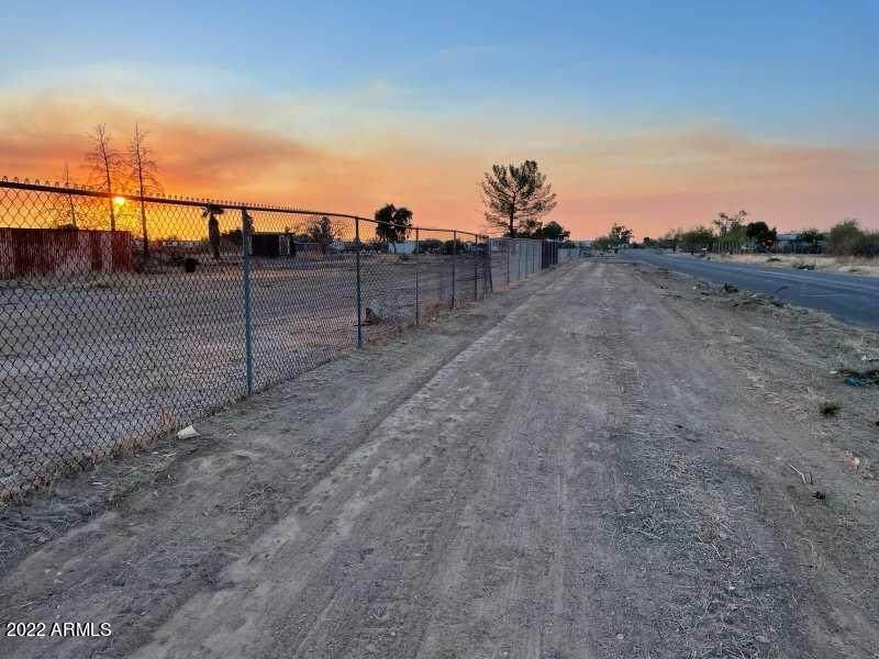 27802 207TH Avenue - Photo 1