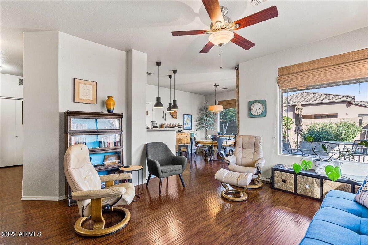 670 Jesse Street - Photo 1