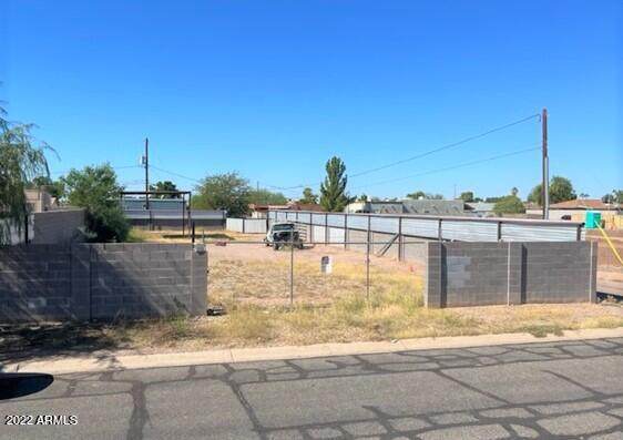 2052 Coconino Drive - Photo 1