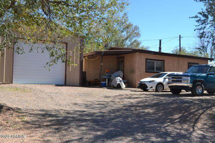 141 650 St E Street - Photo 1