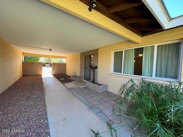 711 Laurel Drive - Photo 1