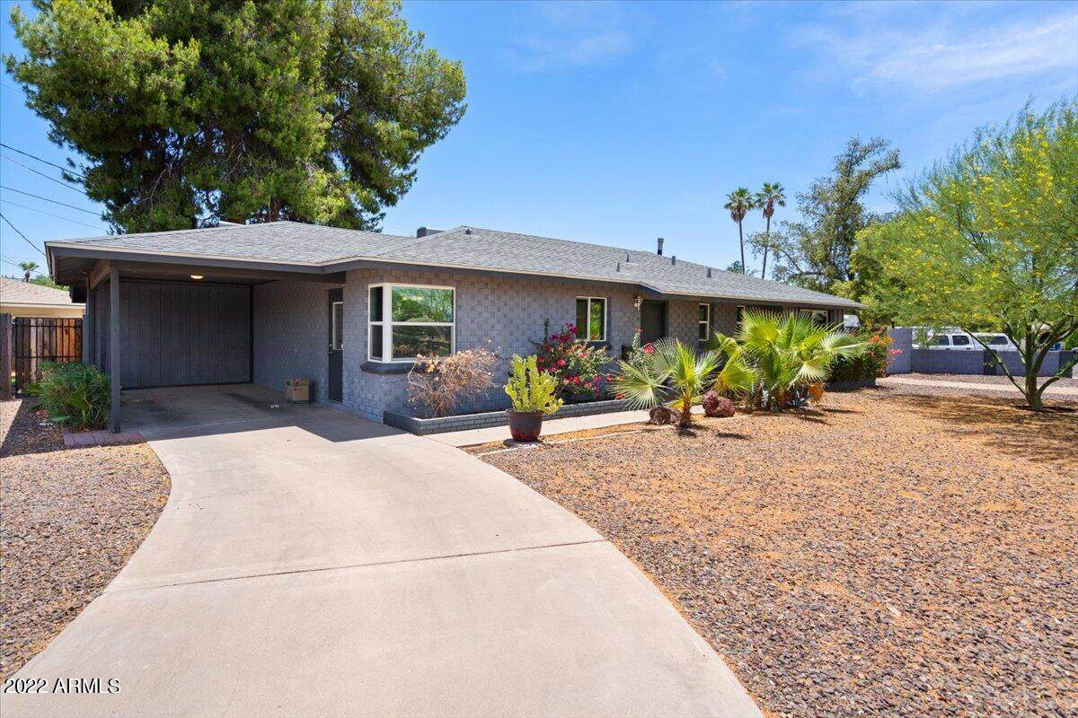 7333 17TH Avenue - Photo 1