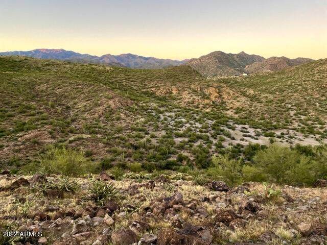 00XXX Columbia Trail - Photo 1